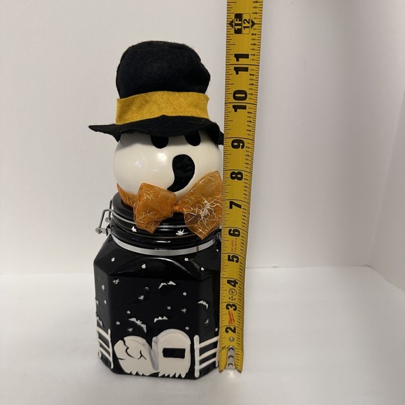 HALLOWEEN, Graveyard Ghost, Cookie Jar by Heritage Mint 2010 - Picture 2 of 9